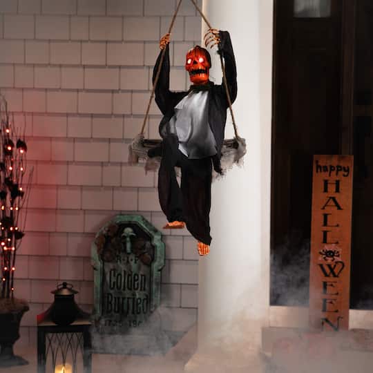 30" Animated Swinging Pumpkin Man Halloween Decoration